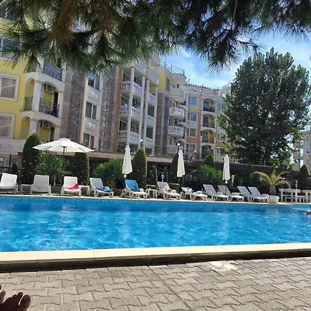 Vanilla Garden Apartmanhotel