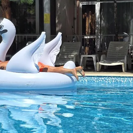 Vanilla Garden Aparthotel Sunny Beach