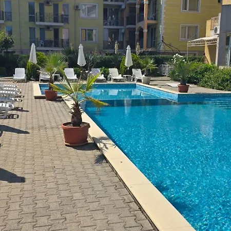 Vanilla Garden Apartmanhotel 3*