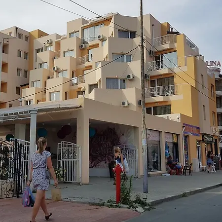 Ξενοδοχείο με διαμερίσματα Vanilla Garden Σάνι Μπιτς