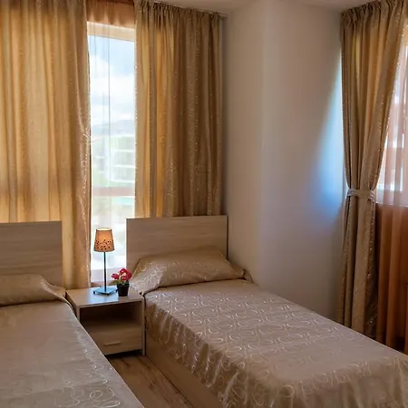 Vanilla Garden Aparthotel 3*